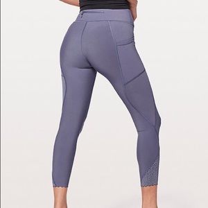 NWOT Lululemon Tight Stuff II pants 25”